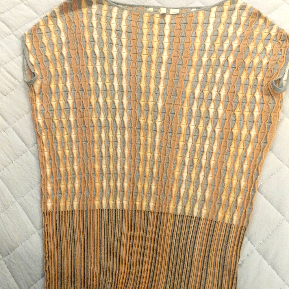 Moth sweater tee size small